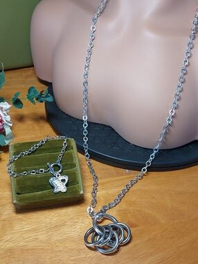 💜5/$25💜 Silver Multi-Ring Pendant Necklace and Charm Bracelet Set - Butterfly